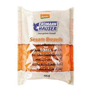 Dinkelbrezel mit Sesam