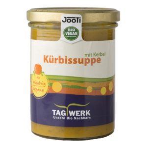 Kürbissuppe mit Kerbel