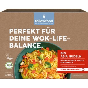 Asia-Nudeln mit Mie-Nudeln, Tofu und Kokosmilch